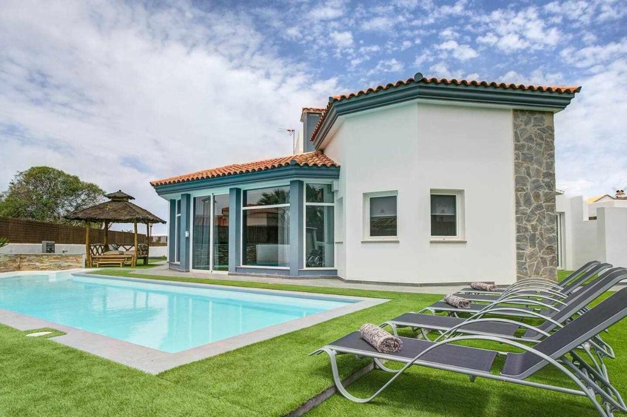 La Oliva Dreams Luxury Villa Exterior photo