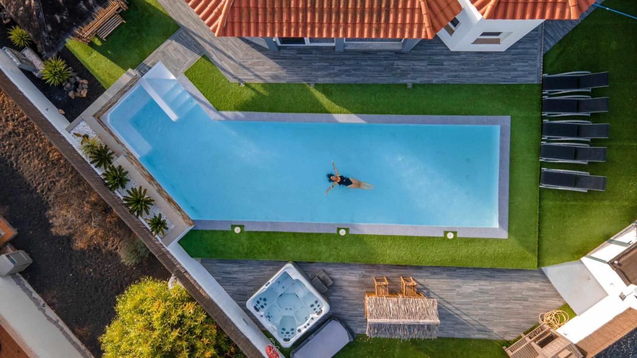 La Oliva Dreams Luxury Villa Exterior photo